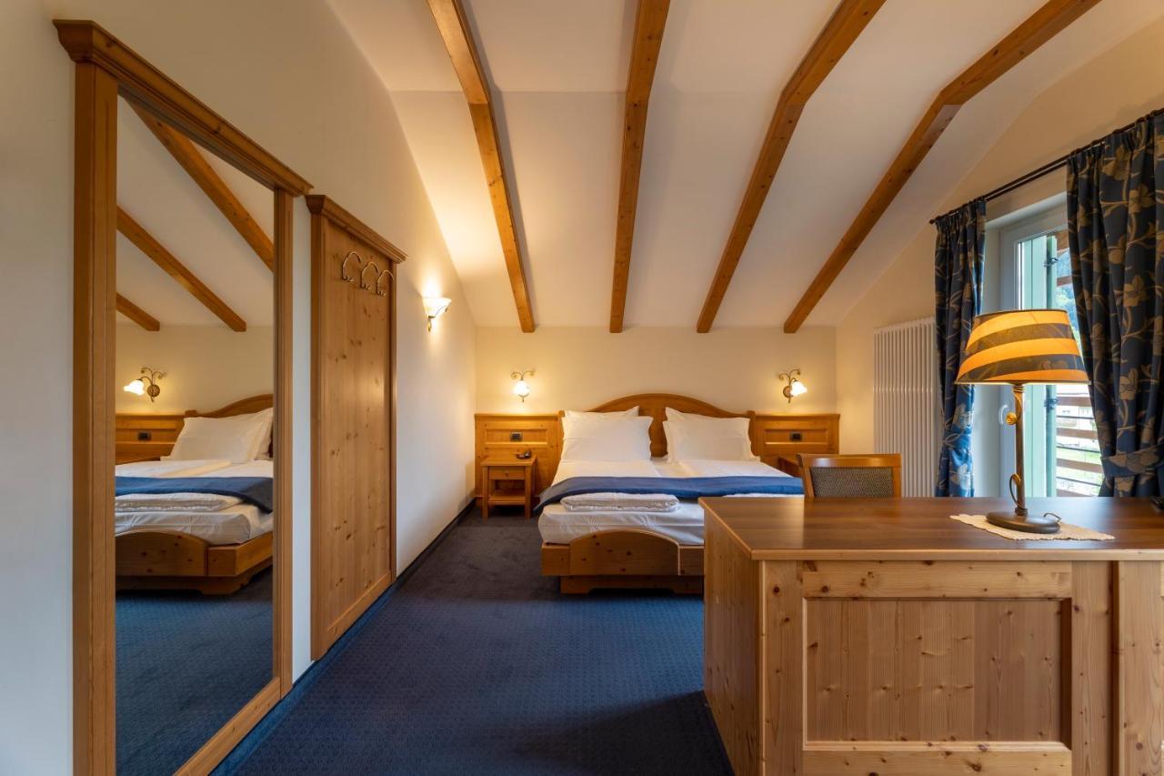Hotel Lido - Slow & Natural Living Molveno Extérieur photo