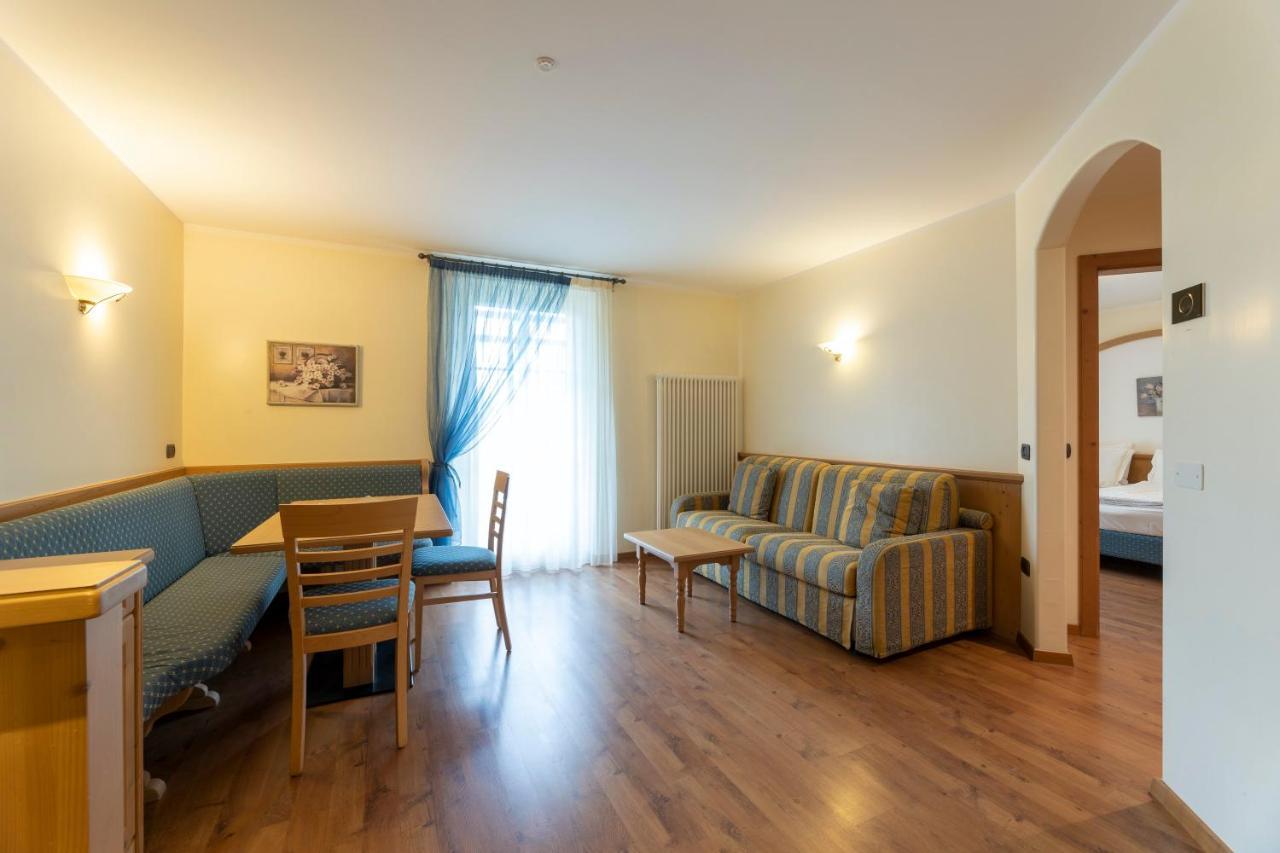 Hotel Lido - Slow & Natural Living Molveno Extérieur photo