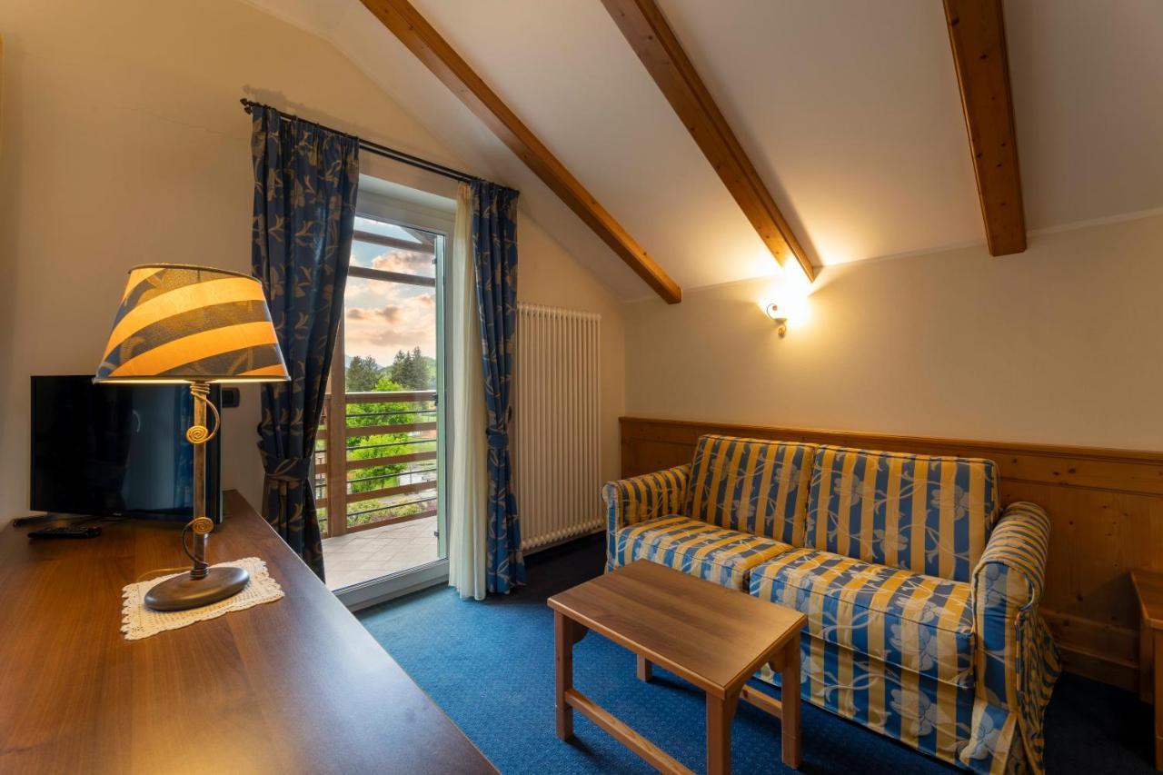 Hotel Lido - Slow & Natural Living Molveno Extérieur photo