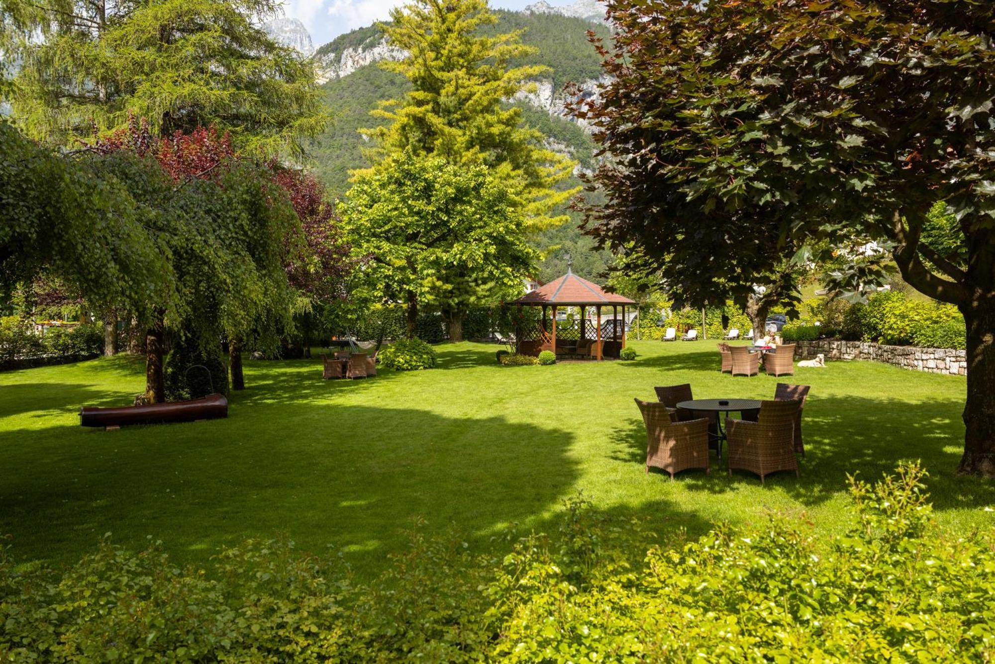 Hotel Lido - Slow & Natural Living Molveno Extérieur photo